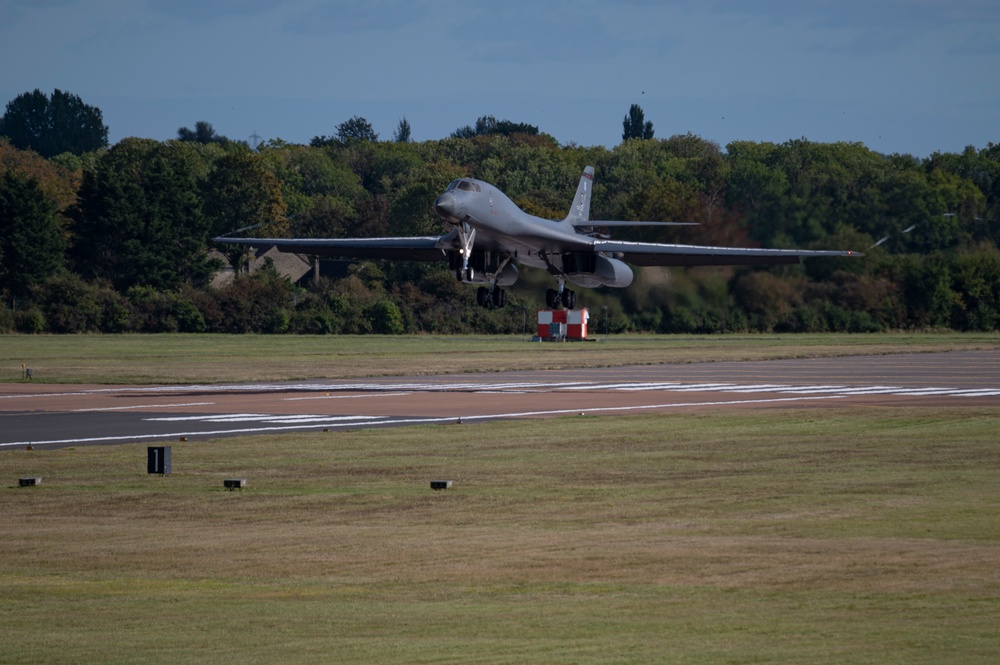 9th EBS arrive at RAF Fairford for BTF Europe
