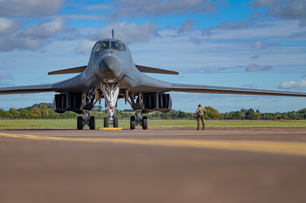 9th EBS arrive at RAF Fairford for BTF Europe