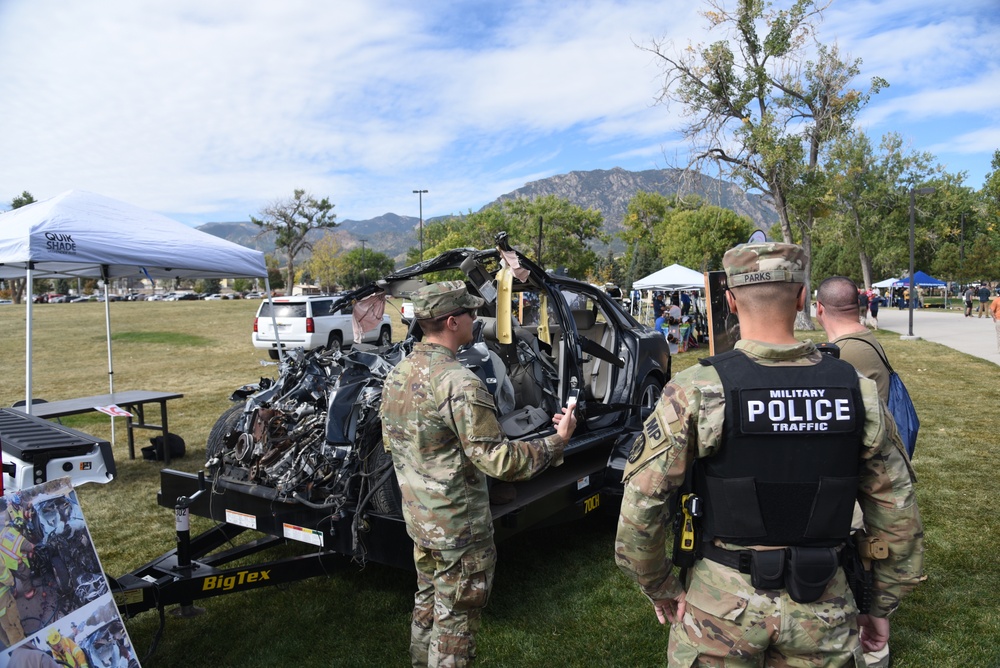 DVIDS - News - Sending Soldiers off safely