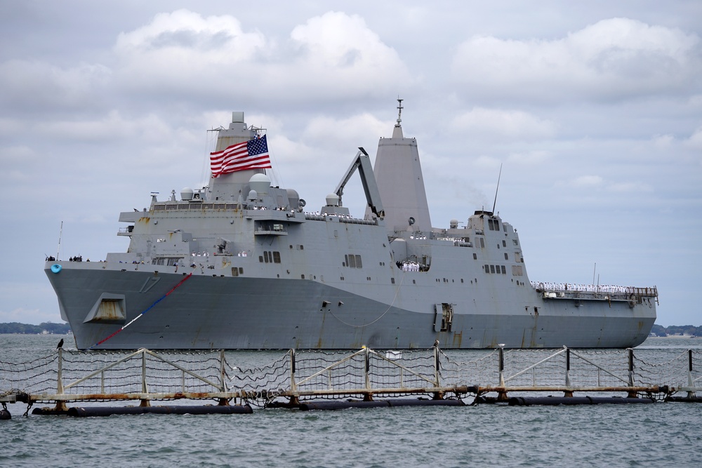 USS San Antonio Homecoming