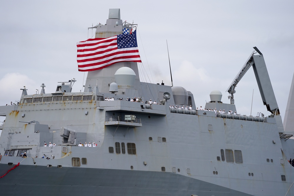 USS San Antonio Homecoming