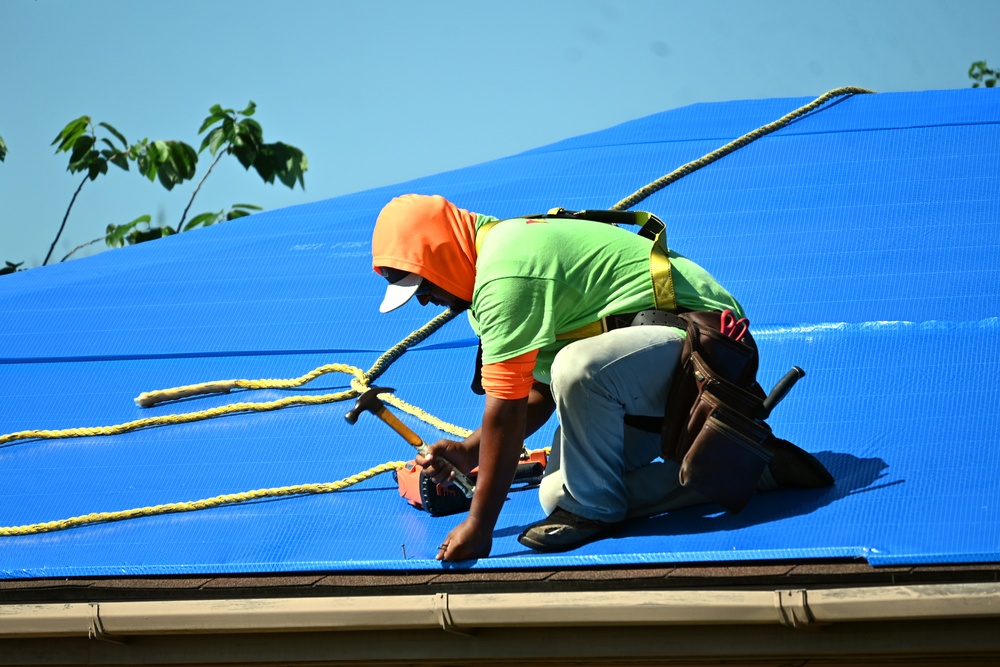 UASCE installs the 20,000th Blue Roof in Louisiana