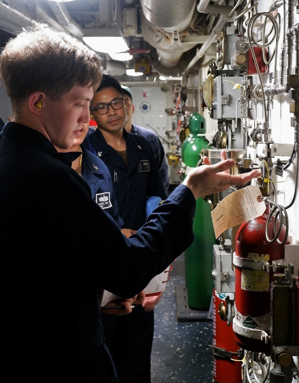 USS Lake Champlain (CG 57) Conducts Engineering Drills