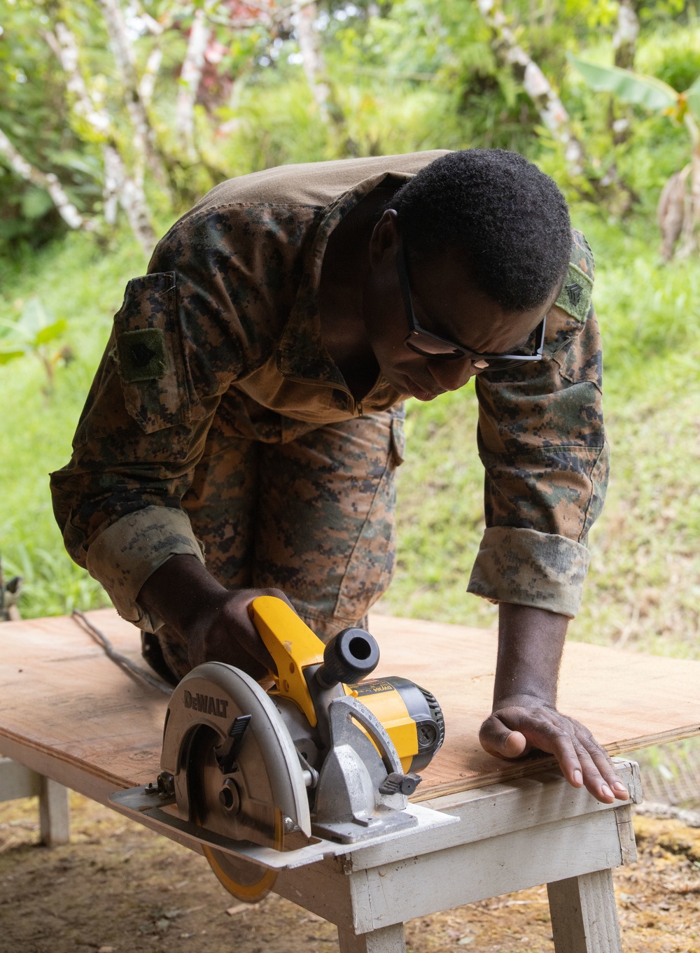 Marine Engineers Build a Bond with Schools