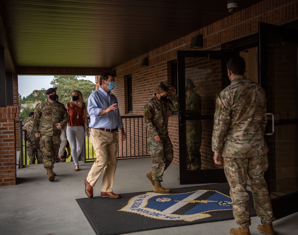 Congressman Scott Visits 93d AGOW