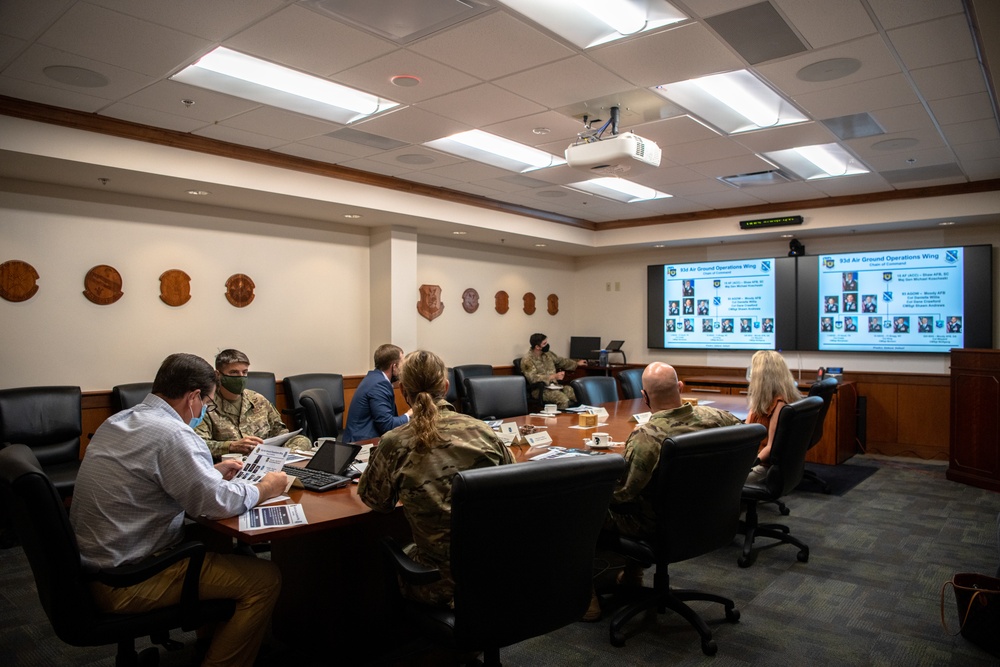 Congressman Scott Visits 93d AGOW