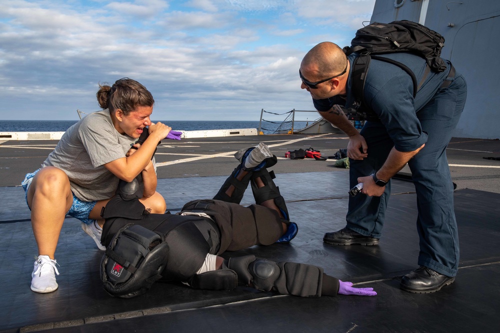 USS Arlington Sailors Conduct Security Response Force Training