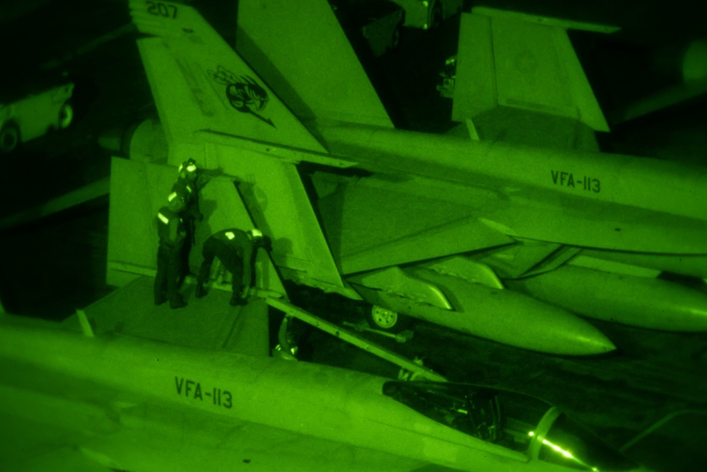 USS Carl Vinson (CVN 70) Conduct Night-Time Flight Deck Operations