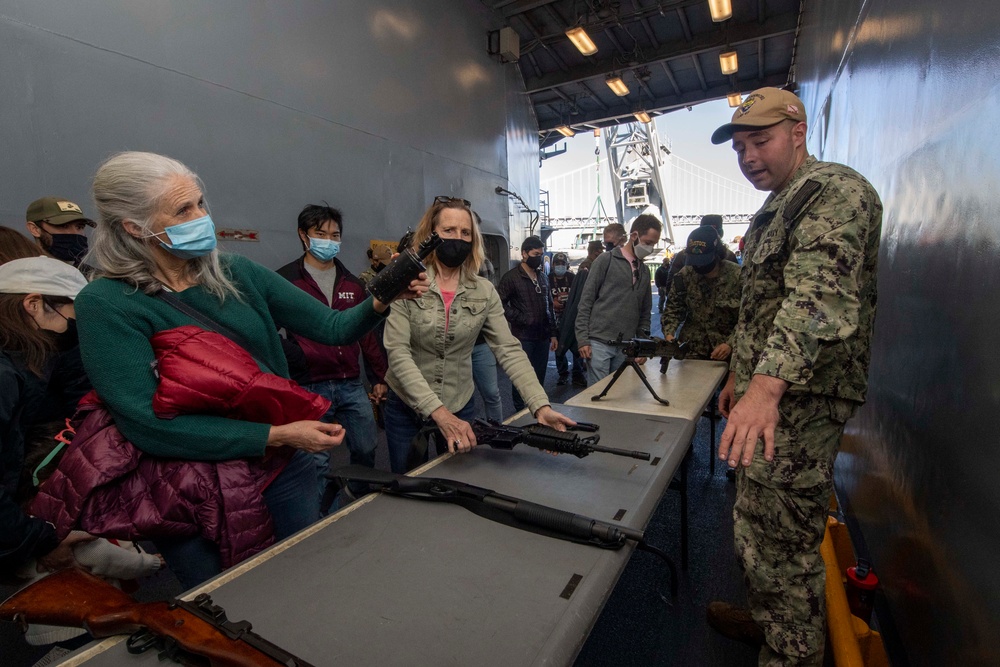 General Pubic Ship Tours