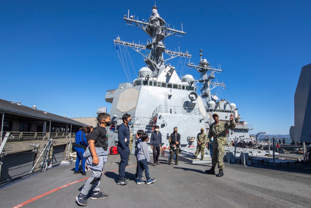 General Pubic Ship Tours