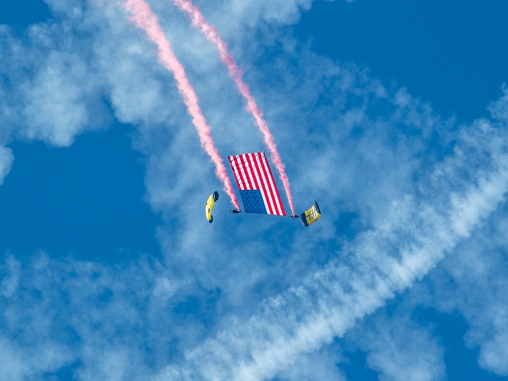 Leapfrogs perform during SFFW 2021 Air Show