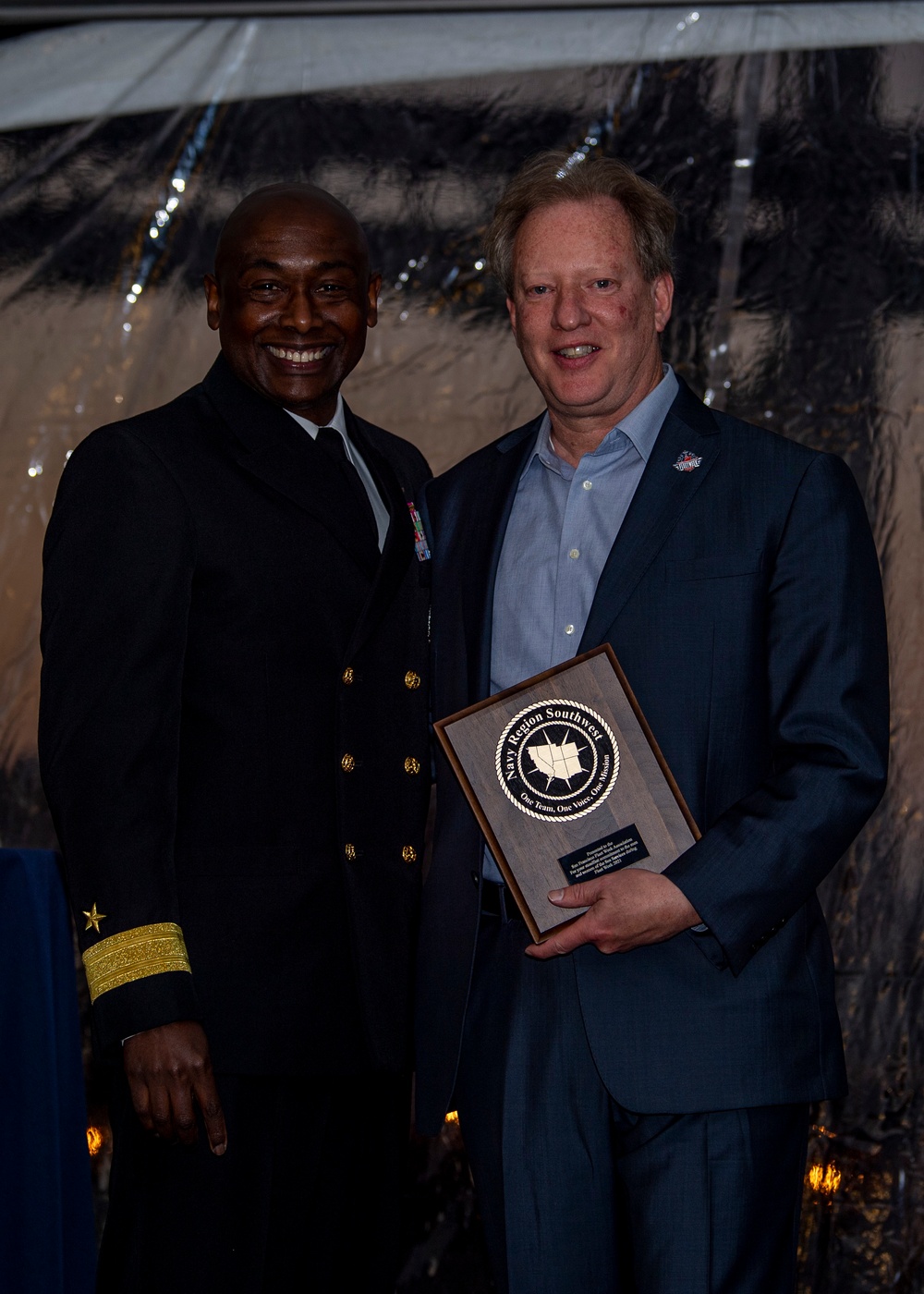 Rear Adm. Barnett presents Awards to SFFW Associates