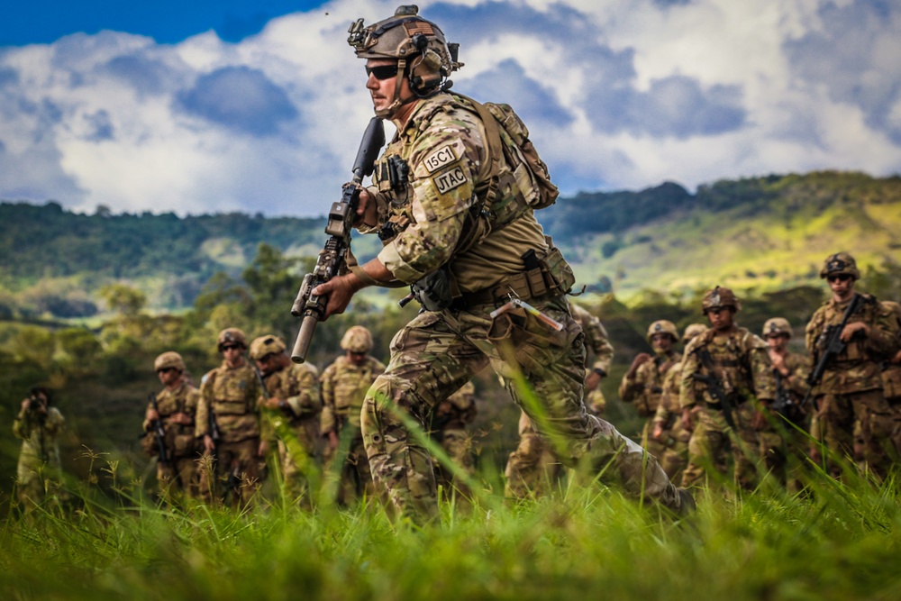 DVIDS - Images - Best Squad Competition - 25th Infantry Division Tropic  Lightning Week 2021 [Image 24 of 43]