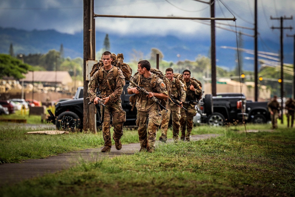 Best Squad Competition - 25th Infantry Division Tropic Lightning Week 2021