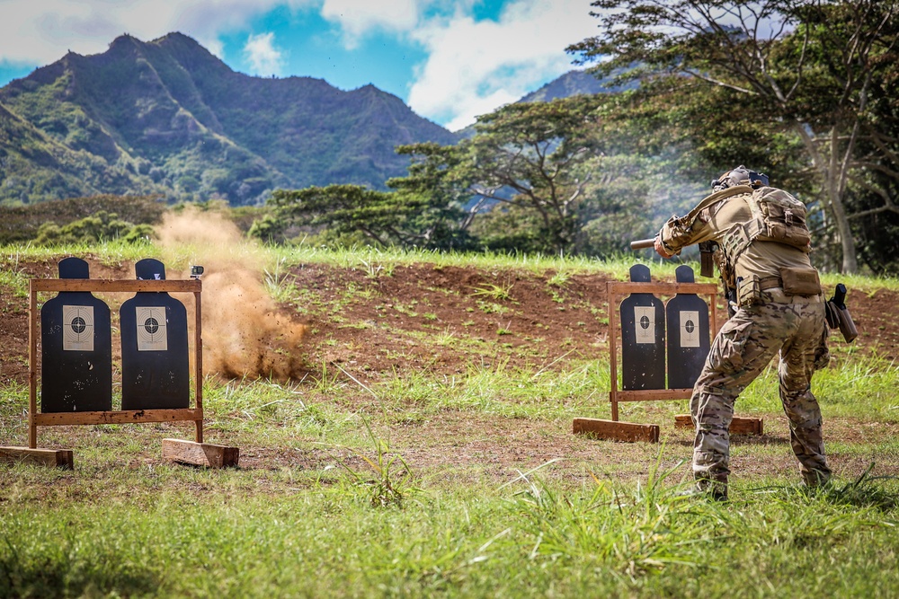 Best Squad Competition - 25th Infantry Division Tropic Lightning Week 2021