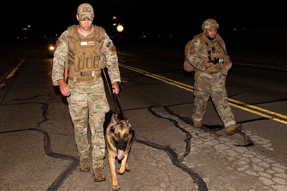 Laughlin police week