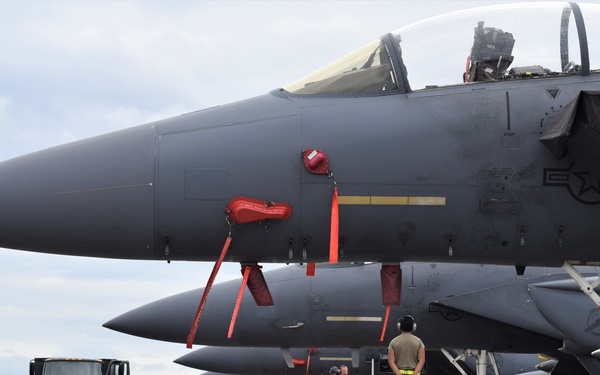 Strike Eagles sharpen talons alongside Greek F-16s