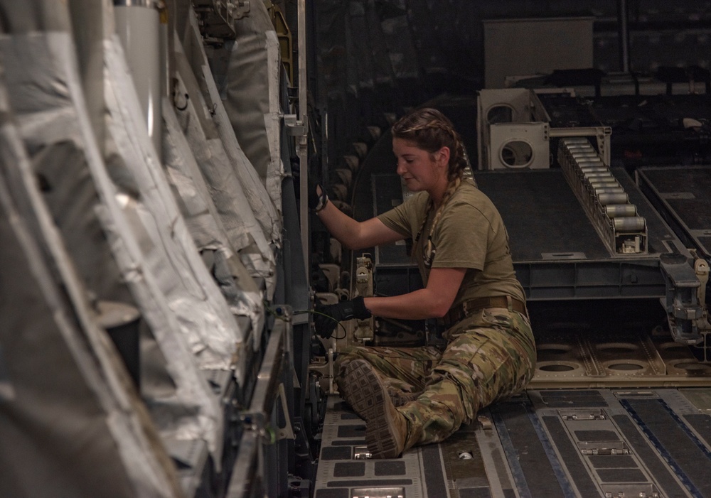 AUAB all female aircrew takes charge
