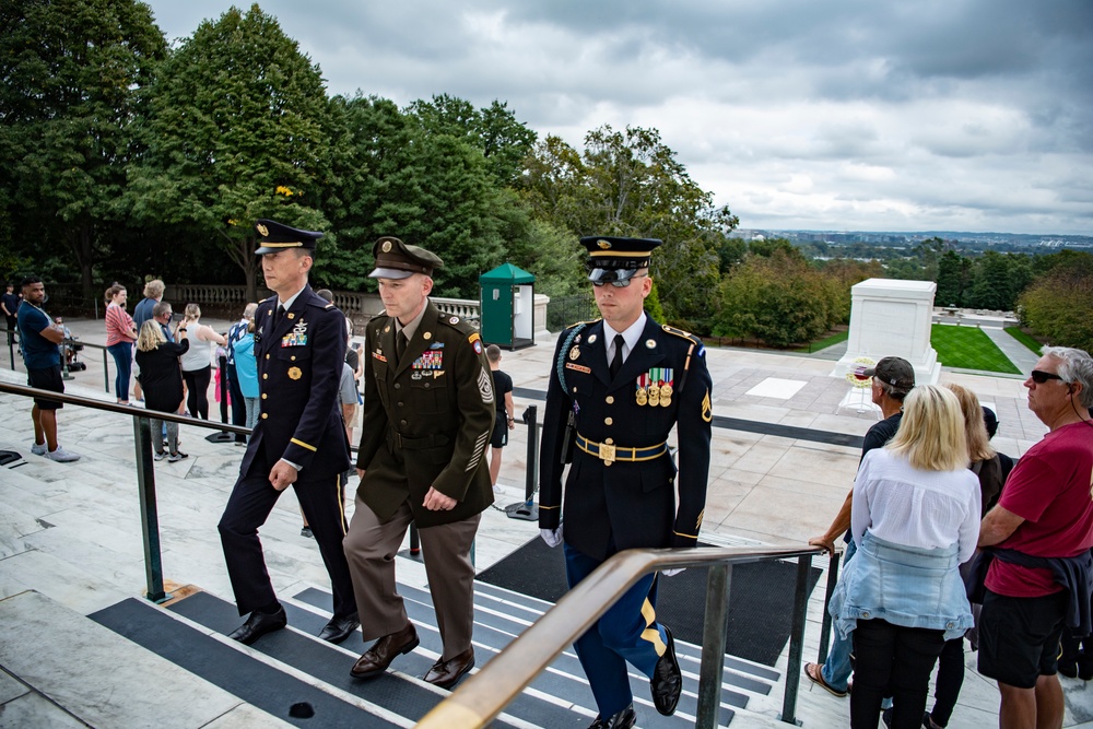 Warrant Officer Kazuo Nemoto, Sergeant Major of the Japan Ground Self-Defense Force Particaptes in a Public Wreath-Laying Ceremony at the Tomb of the Unknown Soldier