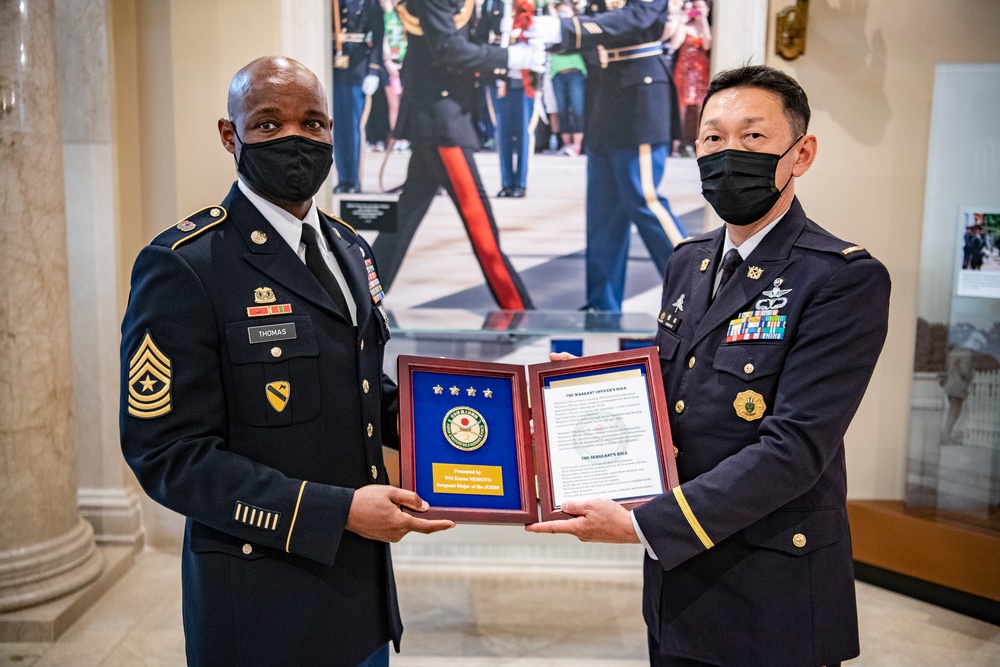 Warrant Officer Kazuo Nemoto, Sergeant Major of the Japan Ground Self-Defense Force Particaptes in a Public Wreath-Laying Ceremony at the Tomb of the Unknown Soldier