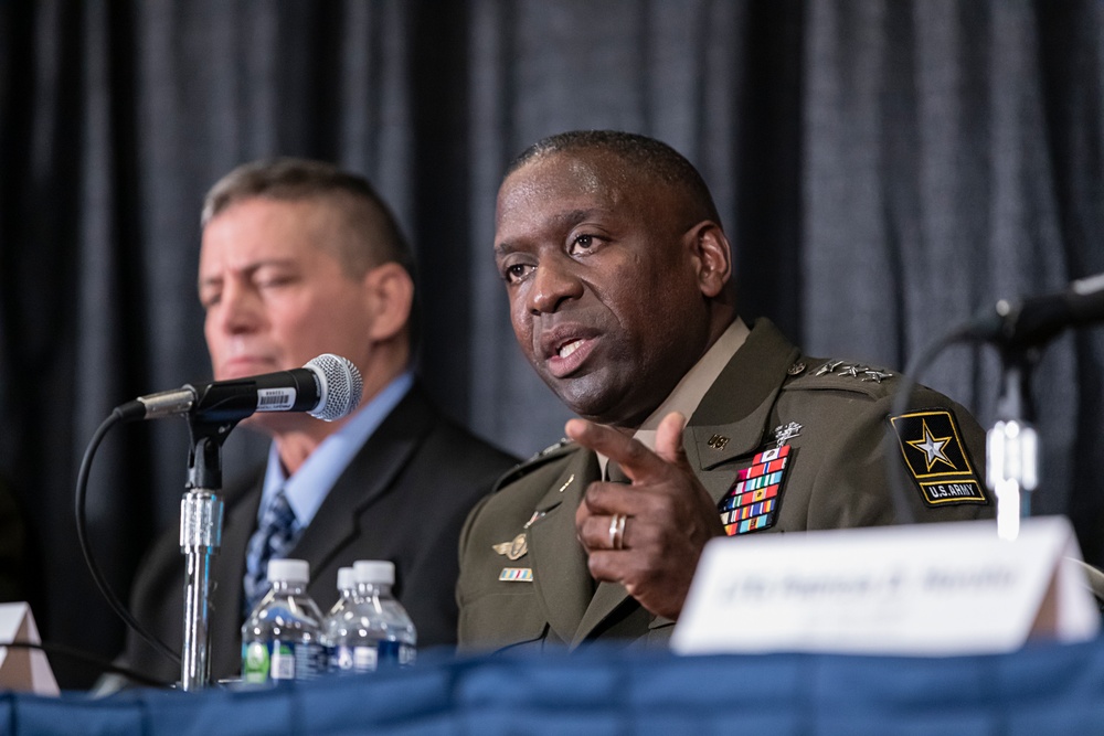 Army Surgeon General leads lessons learned town hall