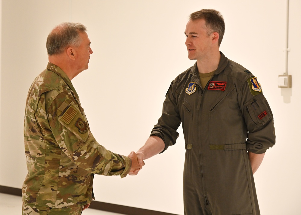 5AF Leadership coins excellent Airmen and Sailors