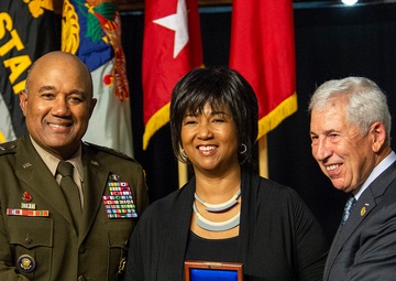 Jemison joins dignified list of Thayer Award recipients, discusses the importance of future leadership to cadets