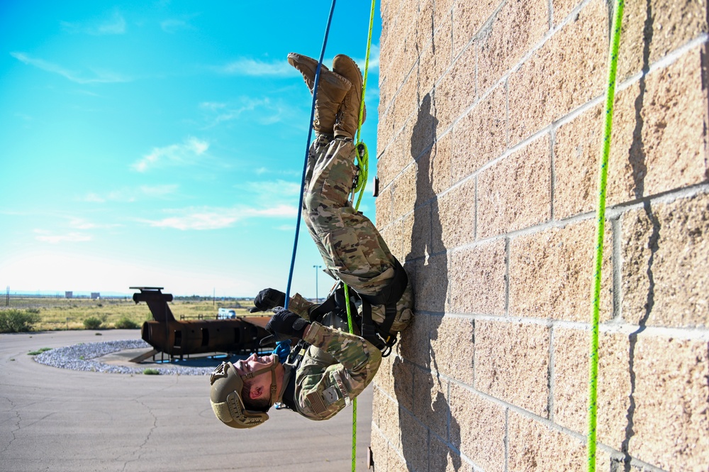 49th Wing holds first rappel skills training