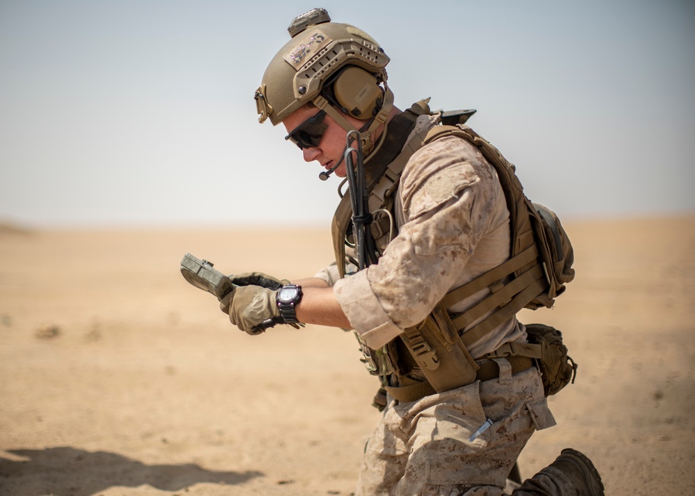 11th MEU ADRD employs Claymores during range in Kuwait