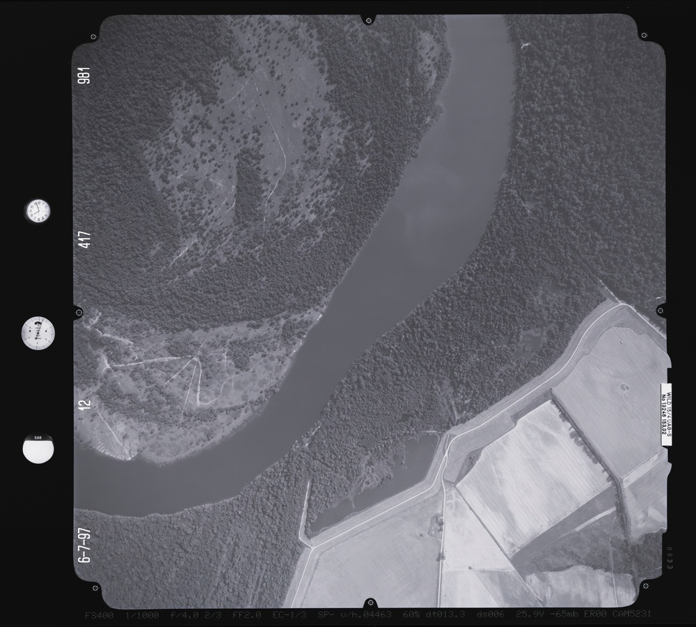 083118.009 - Arkansas River.417.7