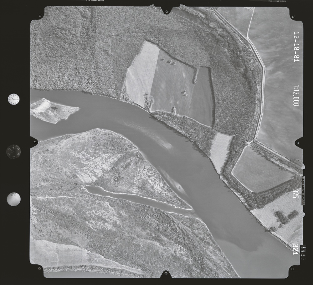 081074.044 - Ark. River.325.2