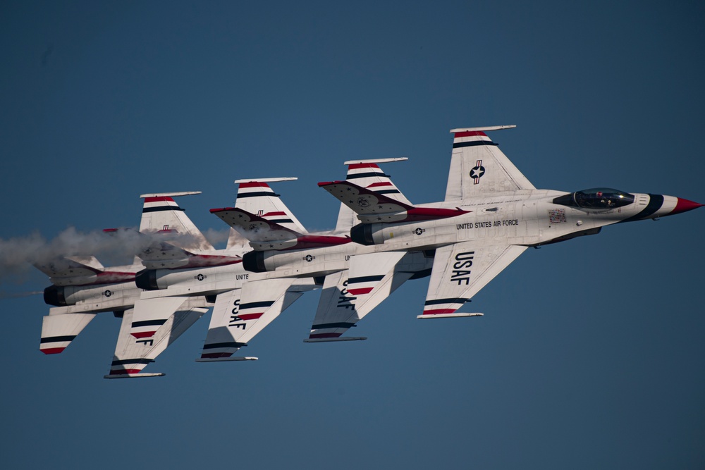 DVIDS Images Thunderbirds take flight for Wings Over Houston