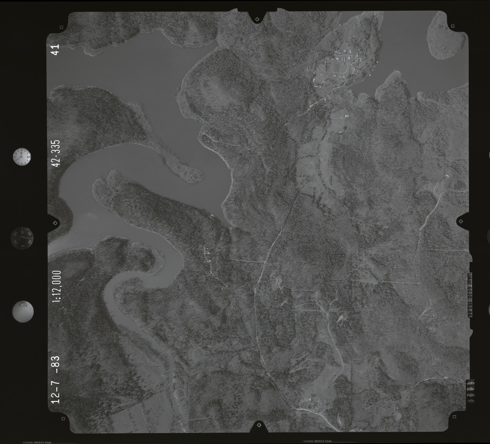 083282.046 - Norfork Lake.335.1