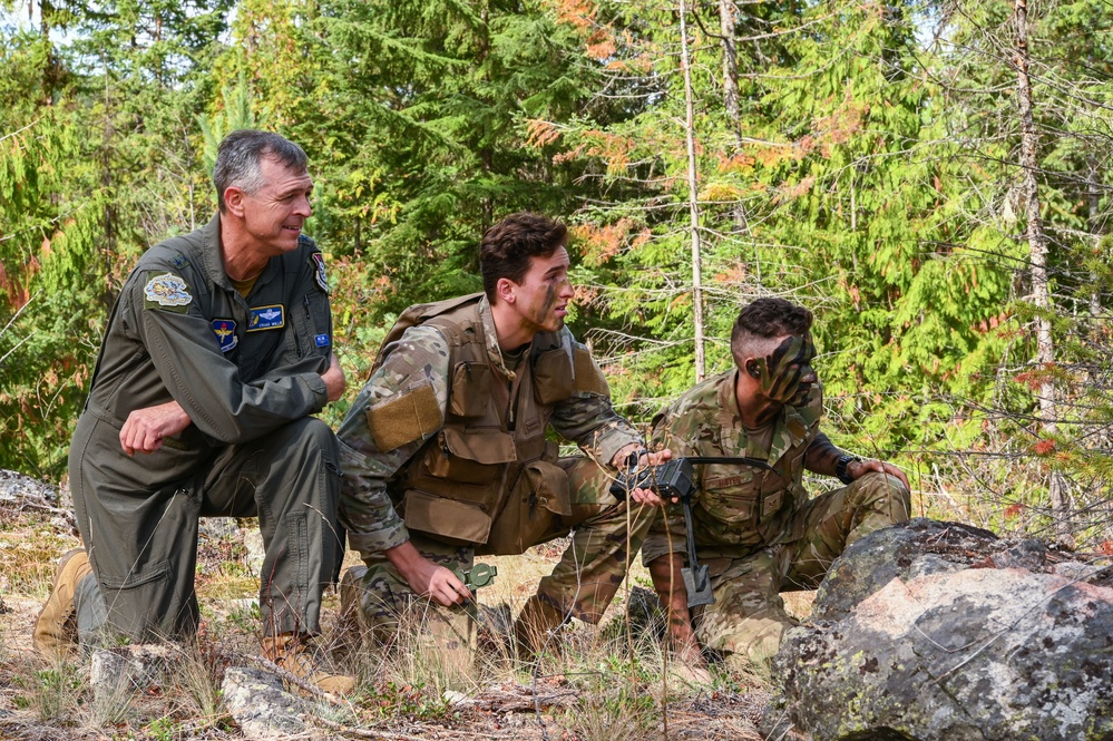 Gen. Wills visits 336th TRG