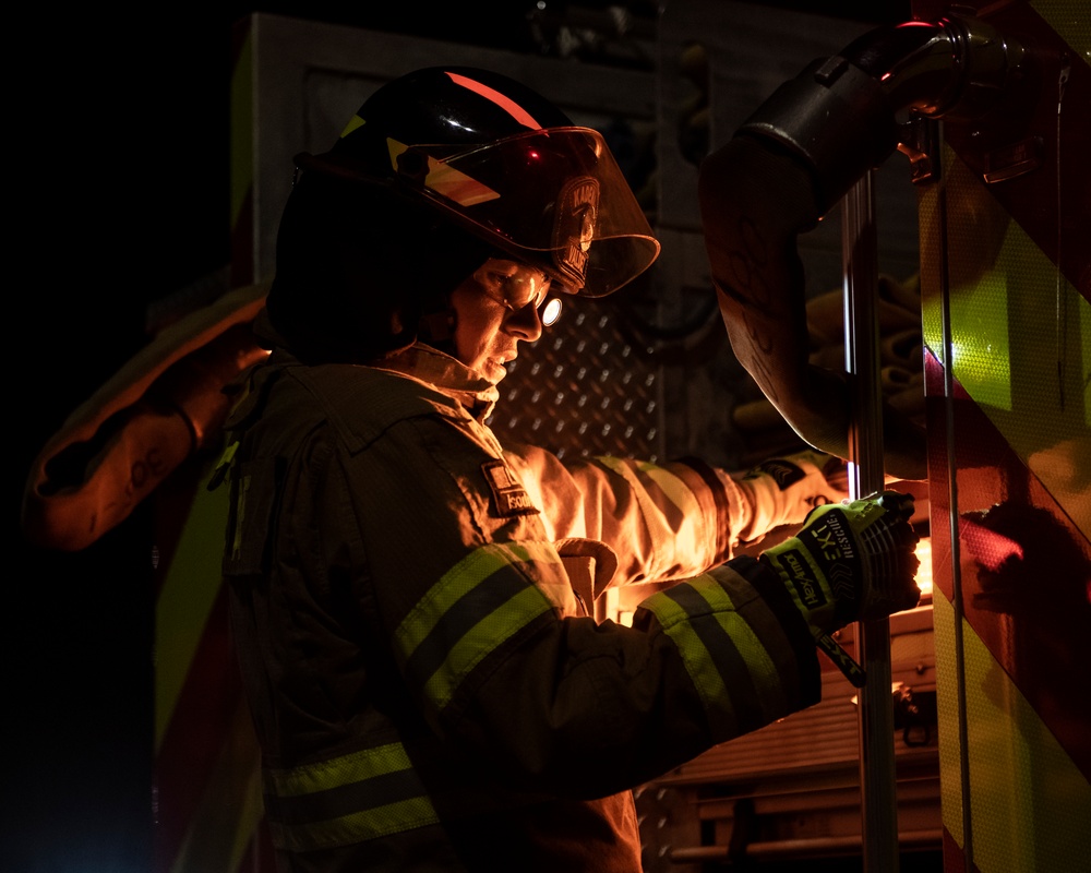 18th CES Fire Prevention Week demonstration