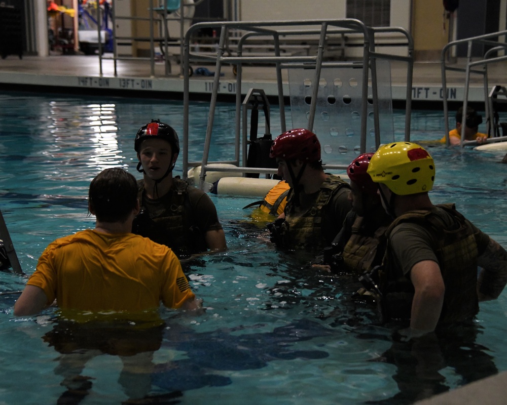 Survival, Evasion, Resistance and Escape personnel training in water survival