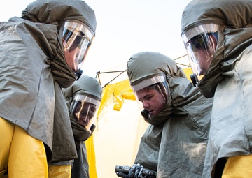 Cherry Point Sailors Complete Decontamination Training