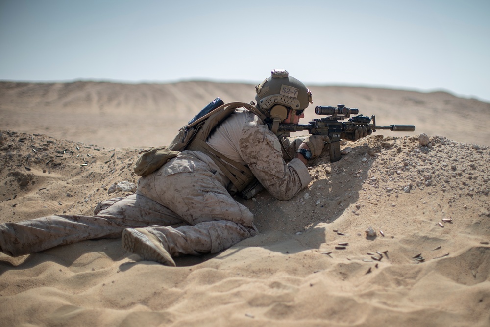 11th MEU ADRD conducts live-fire rocket range in Kuwait