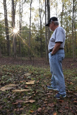 Cemetery found after years of searching, family member visits for first time in over 60 years