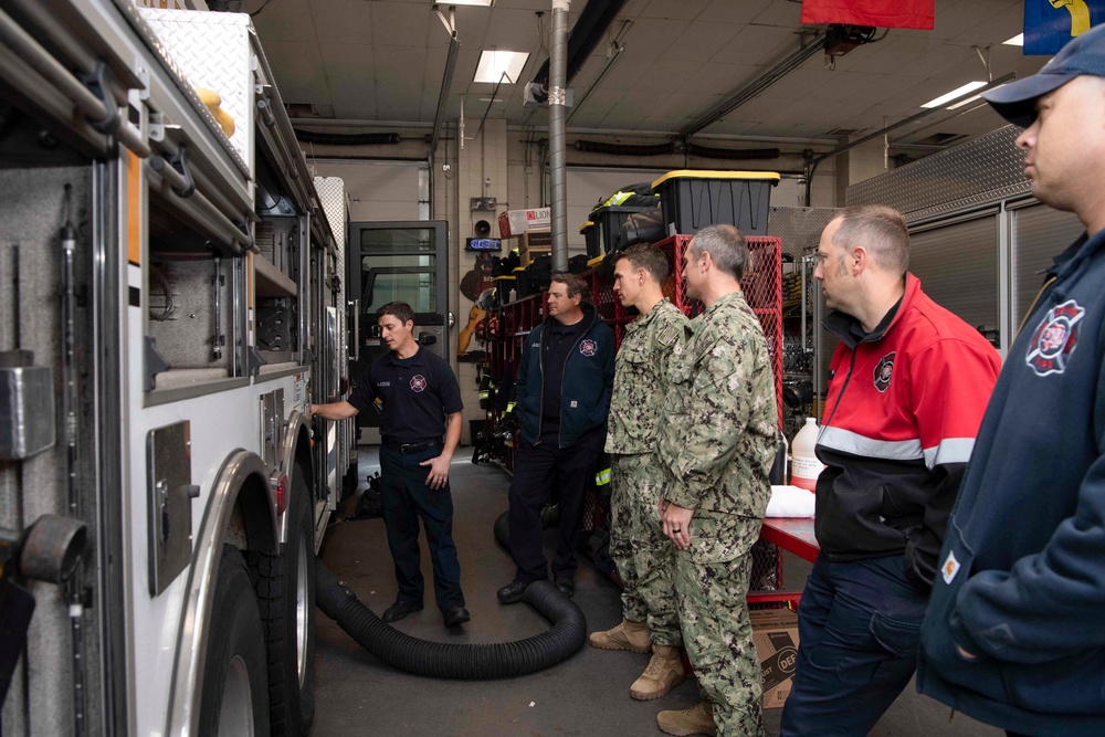 EOD Sailors Tour Denver Fire Department
