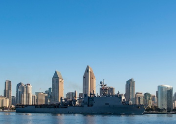 USS Germantown completes forward-deployment to Japan, arrives in San Diego