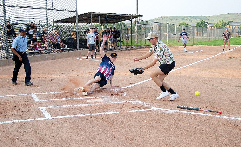 Fall softball season underway