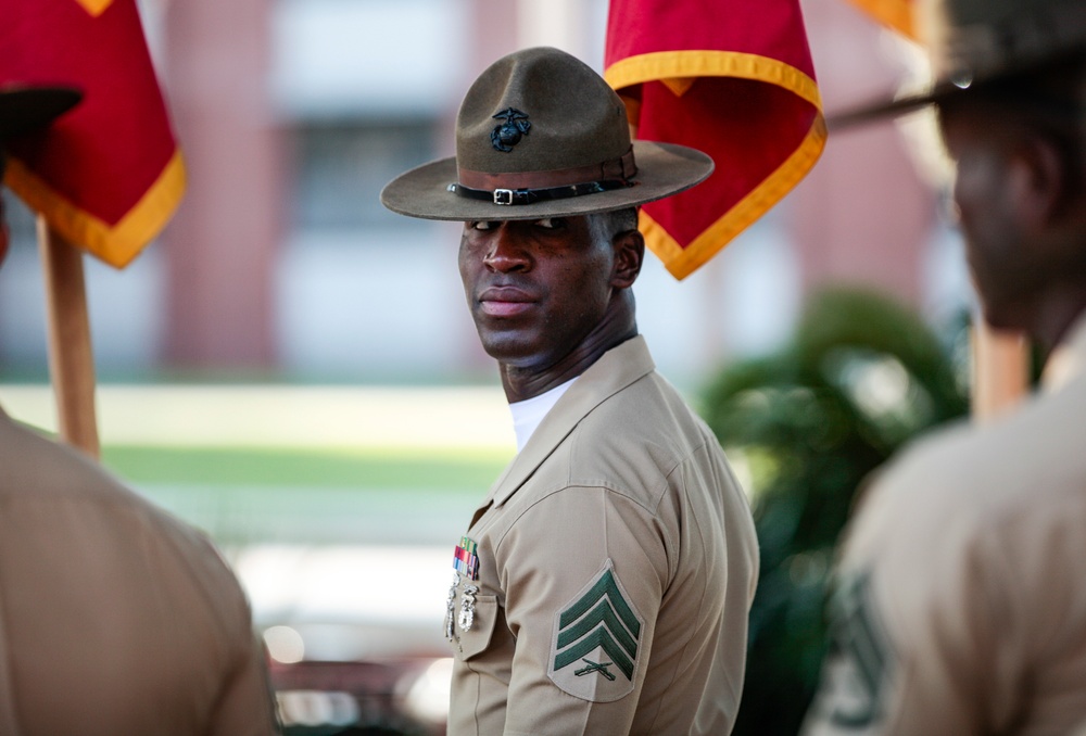 Retire Guidon