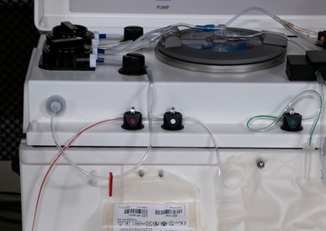 Frozen blood - JBER hosts mobile blood course
