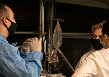 Frozen blood - JBER hosts mobile blood course