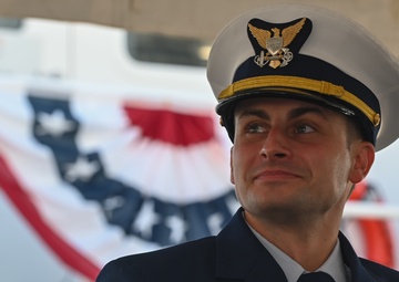 Coast Guard commissions Sentinel-class fast response cutter Emlen Tunnell