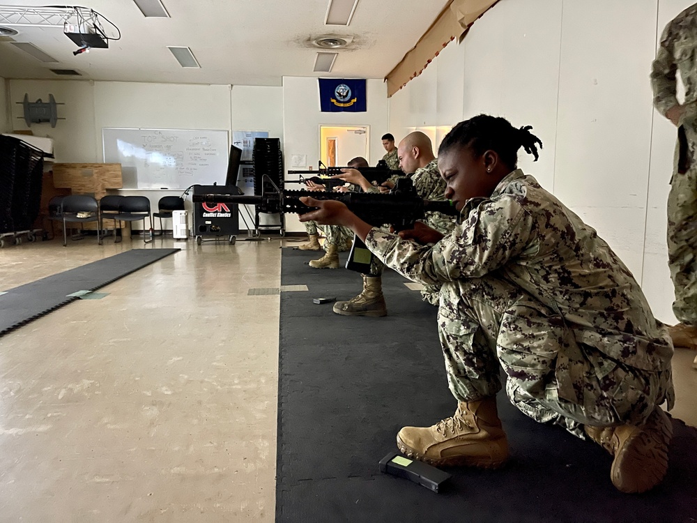 US Navy Seabees with NMCB-5 train on Conflict Kinetics simulator