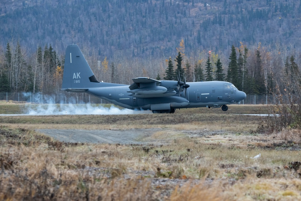 Alaska Air National Guard’s 212th Rescue Squadron conducts full mission profile exercise at JBER