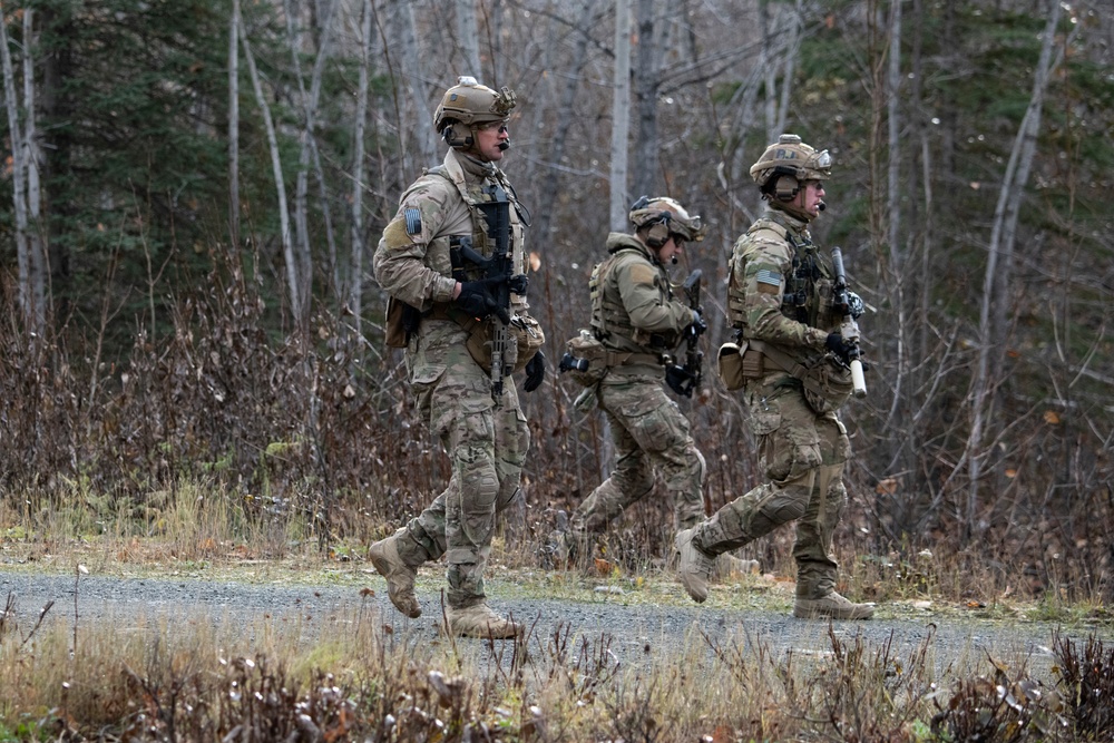 Alaska Air National Guard’s 212th Rescue Squadron conducts full mission profile exercise at JBER