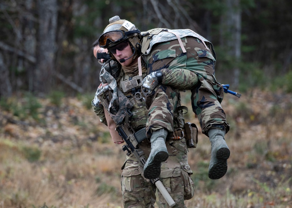 Alaska Air National Guard’s 212th Rescue Squadron conducts full mission profile exercise at JBER